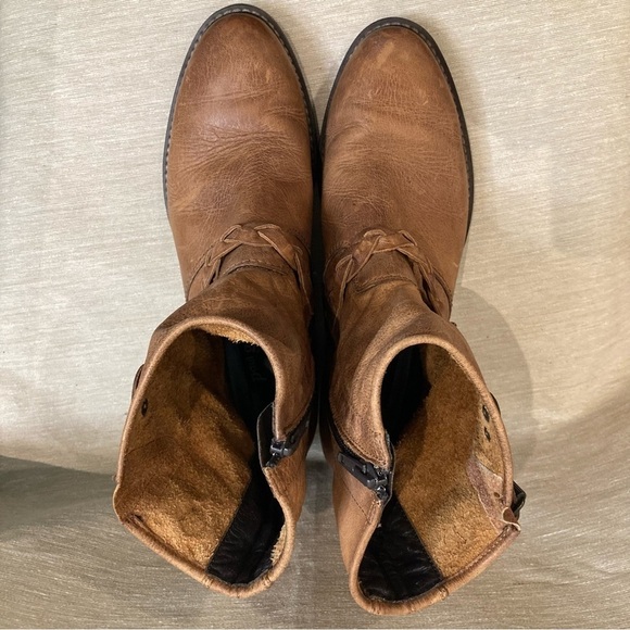 PAUL GREEN Sz 8.5 Distressed  Braided Buckle Zipper Closure Leather Boots - Picture 12 of 14